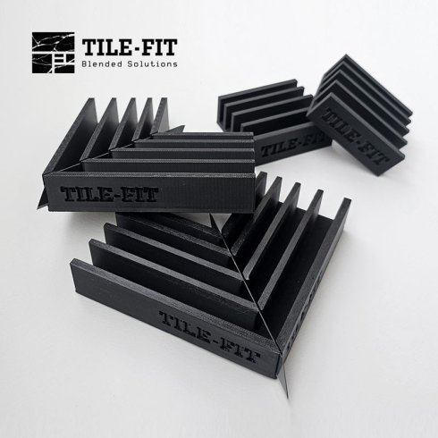 [TILE-FIT 015] Mitre Guide Triangles (45) - 3